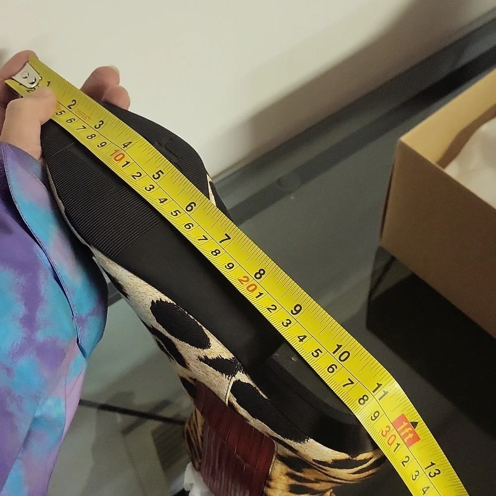 Christian Dior Leopard Peint Boots - Picture 15 of 15